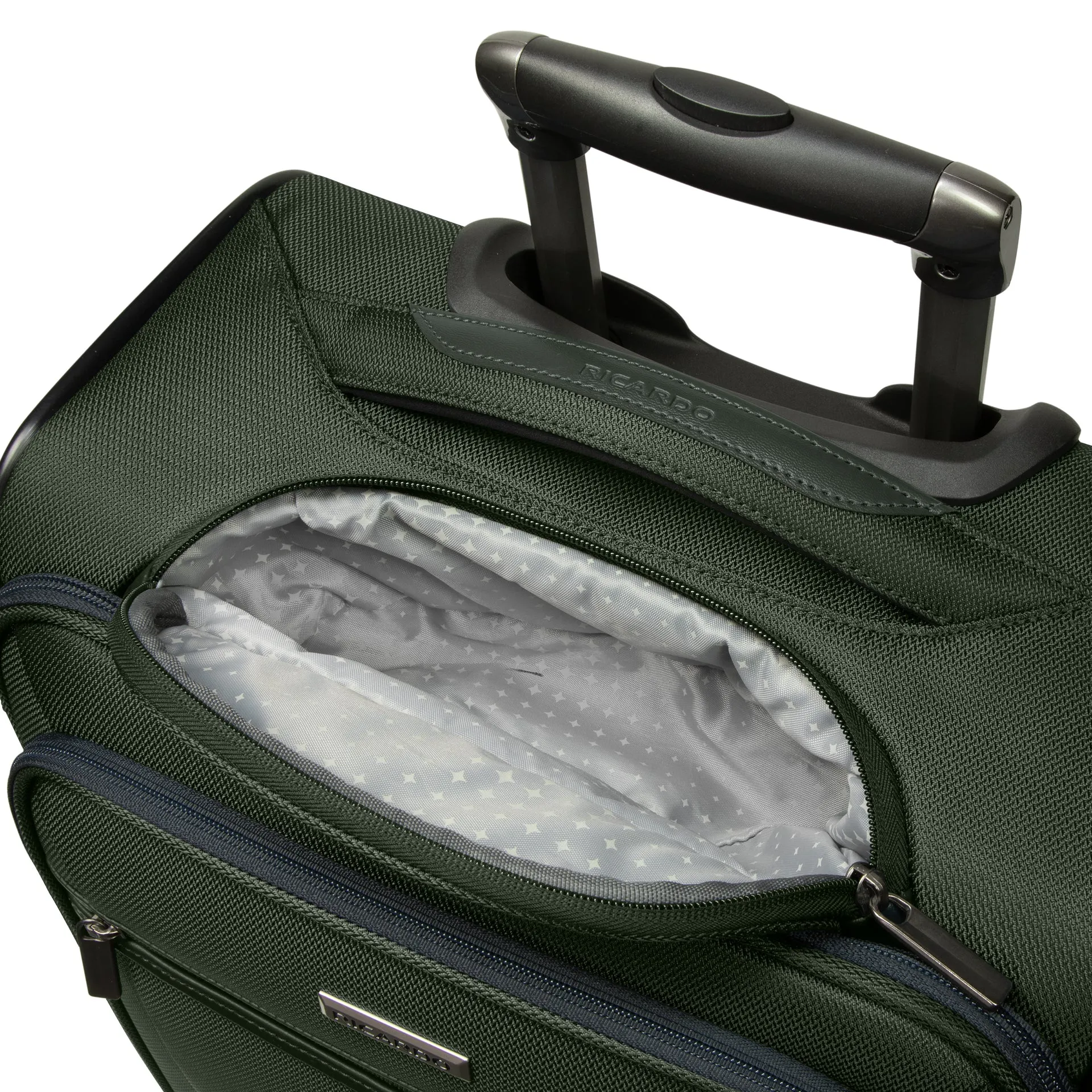 Avalon Softside Expandable Spinner Carry-On 20"