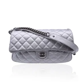 CHANEL Airline 2016 Silver Quilted Leather Easy New Shoulder Bag