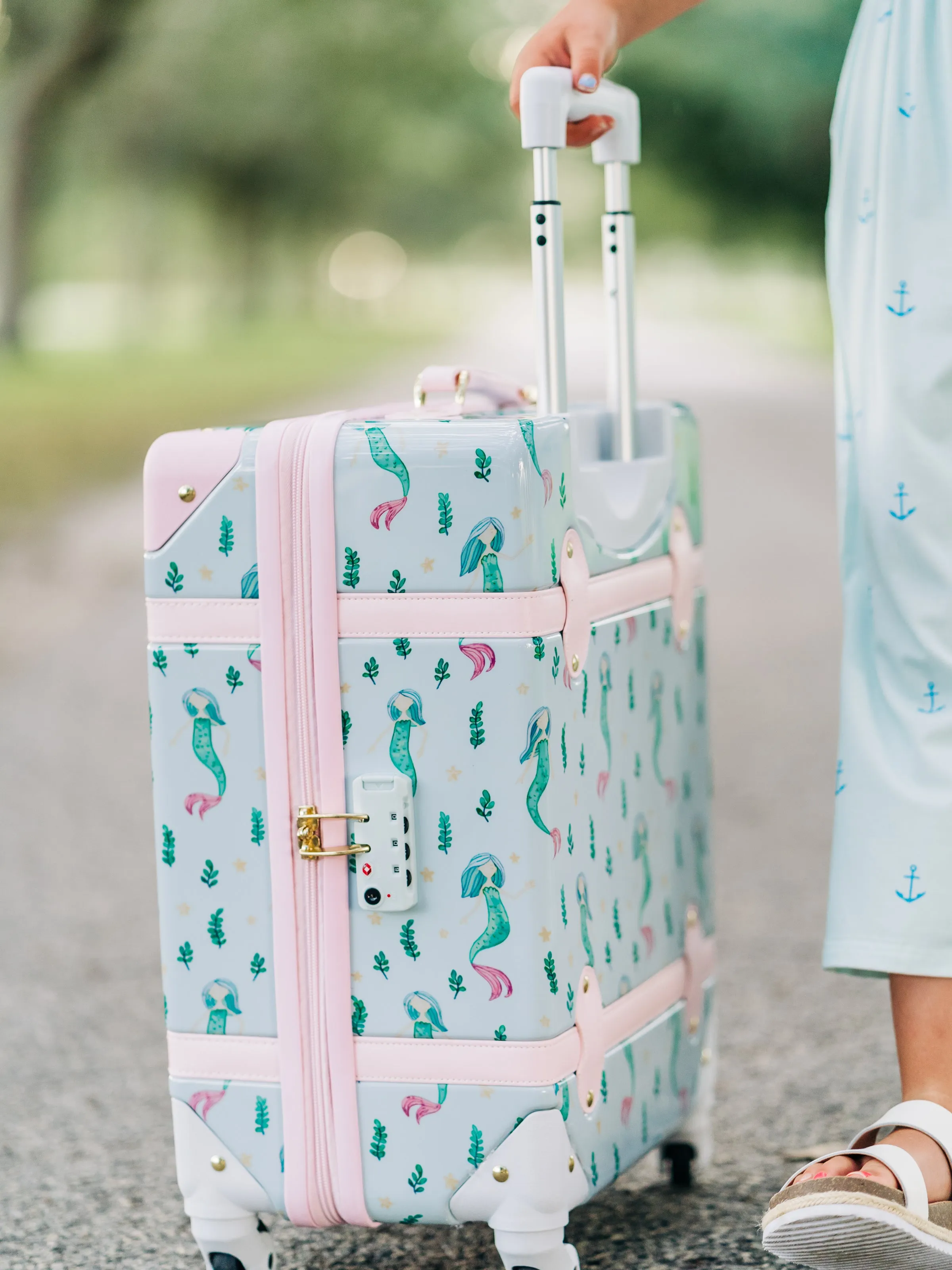 Lennon Traveling Luggage – Sea Princess
