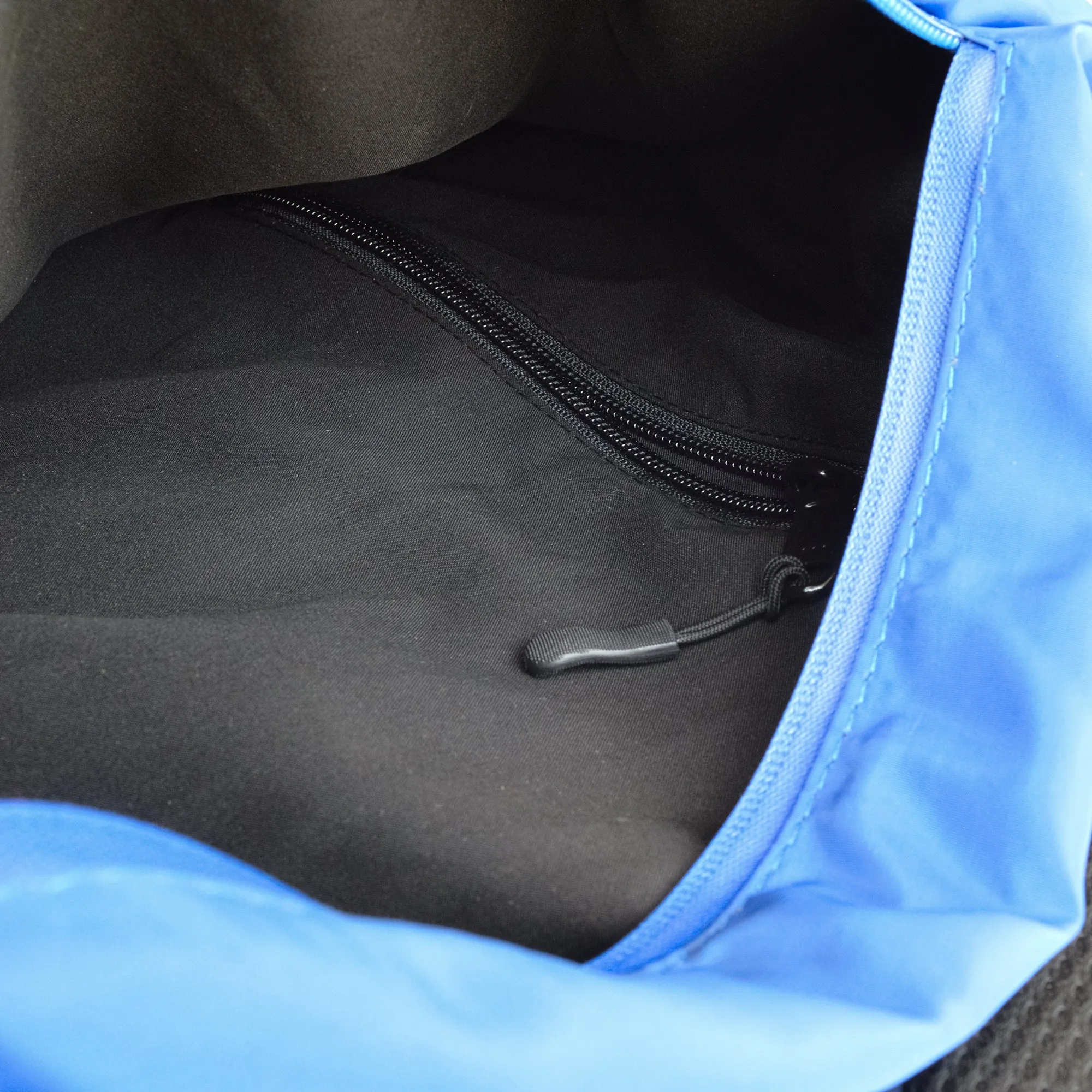 Lite Shoulder Bag